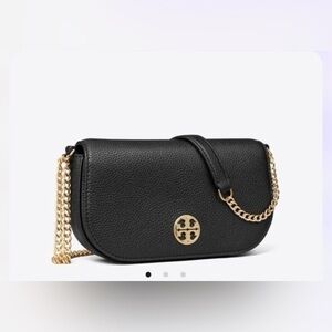 TORY BURCH• CHELSEA CROSSBODY PEBBLE LEATHER BLACK GOLD LOGO